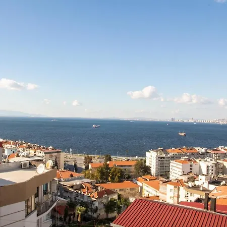 Lovely Flat In Konak With Sea View And Balcony Apartamento Esmirna